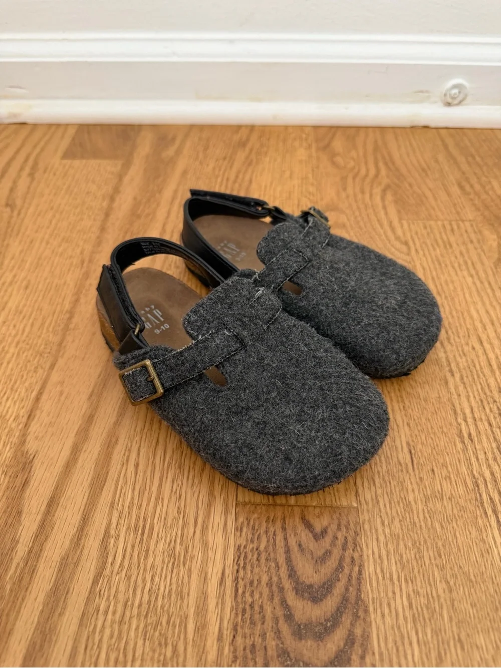 GAP Kids Dark Gray Felt Slingback Moccasins